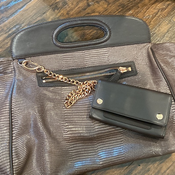 Monika Chiang Carpet Bag - Picture 8 of 9